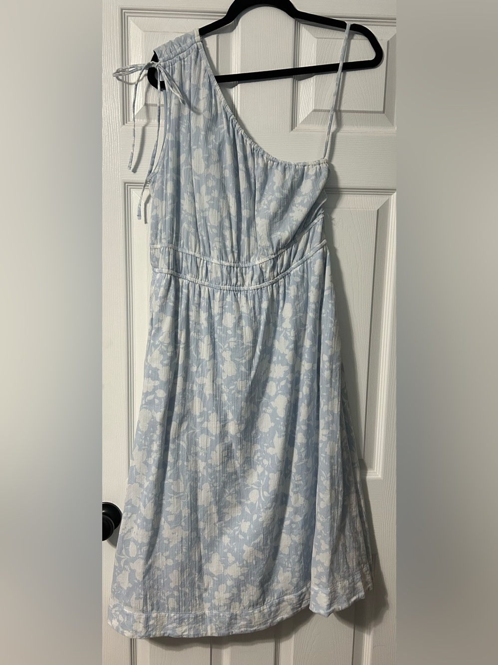 Light Blue Floral One-Shoulder Midi Dress